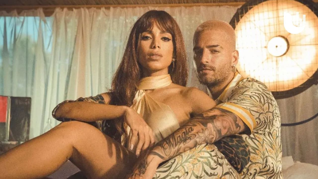 Anitta y Maluma se dan apasionado beso en el clip de ‘El Que Espera’