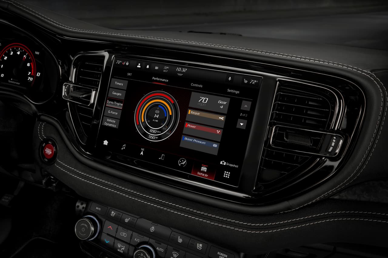 Los modos de manejo pueden ser seleccionados desde la pantalla táctil de 10.1 pulgadas.