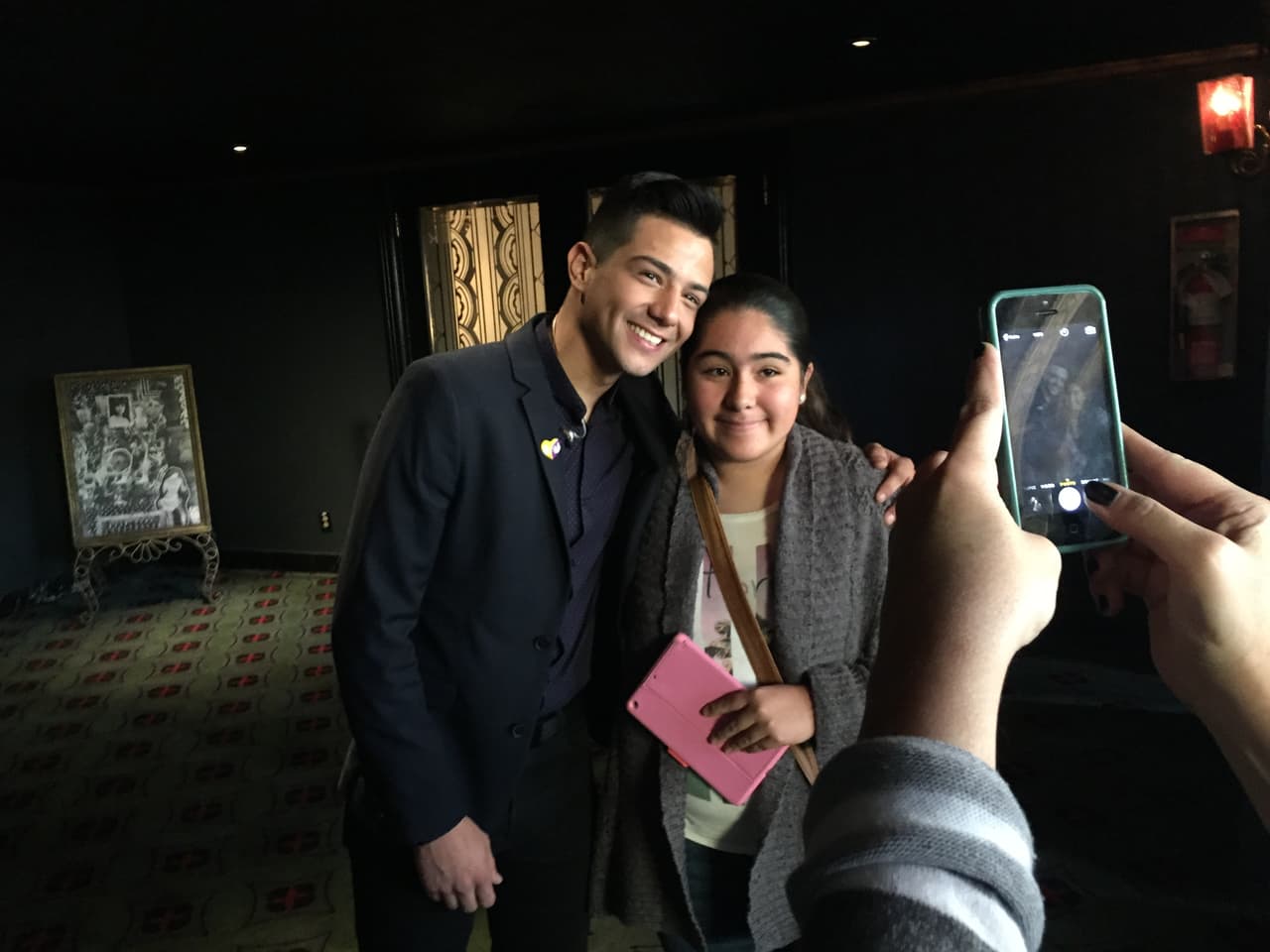 Varios artistas abrieron su corazón para escuchar las historias de los niños del Teletón USA.