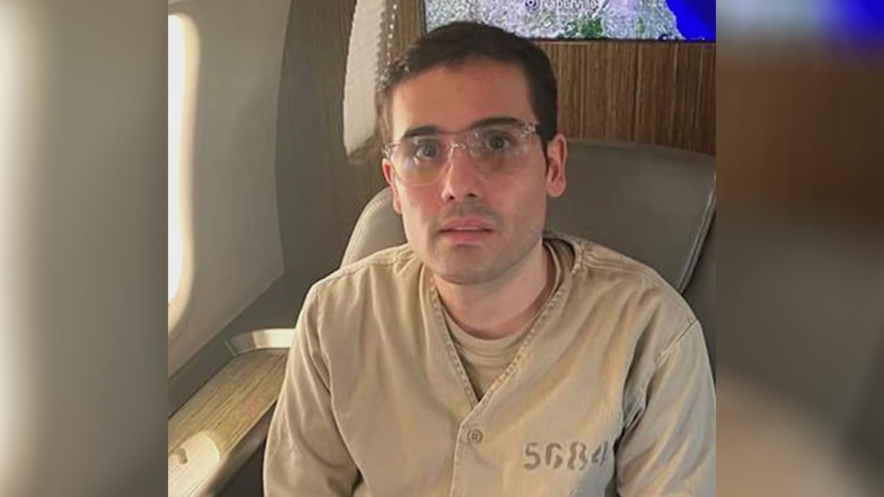 Sin embargo, 
<b>los hermanos Guzmán López seguramente no coincidirán en el centro correccional</b>, debido a que dos días antes de la aprehensión de su hermano Joaquín, Ovidio habría sido transferido a otro sitio.