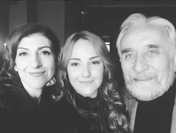 Jade Fraser está muy emocionada de compartir créditos con estos dos grandes de la actuación, Karina Gidi y Patricio Castillo.