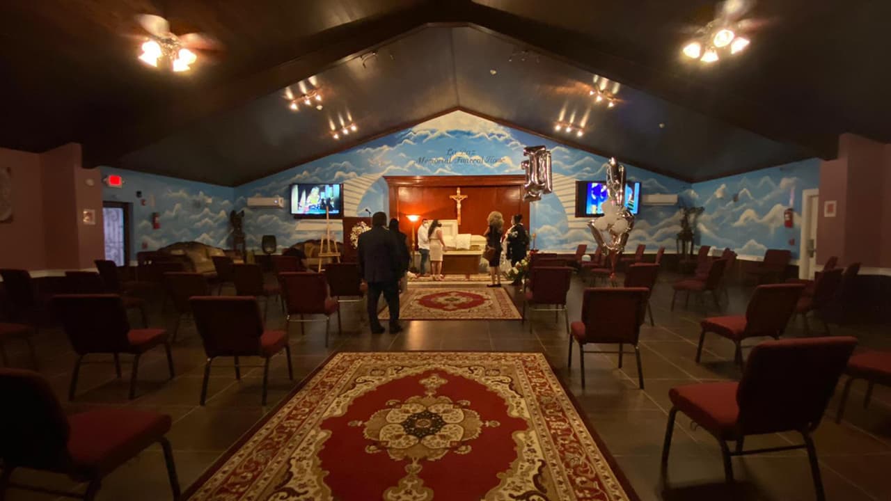 Hace unos días se llevó a cabo el último adiós de Salgado en la funeraria La Paz.