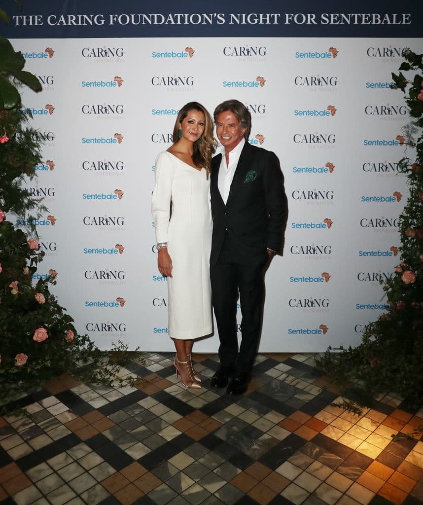 A pesar de las exigencias del reggaetonero, el empresario británico accedió a todo ya que su prometida (Patricia) es una fanática de su música y querÃa complacerle el deseo de tenerlo en su boda.