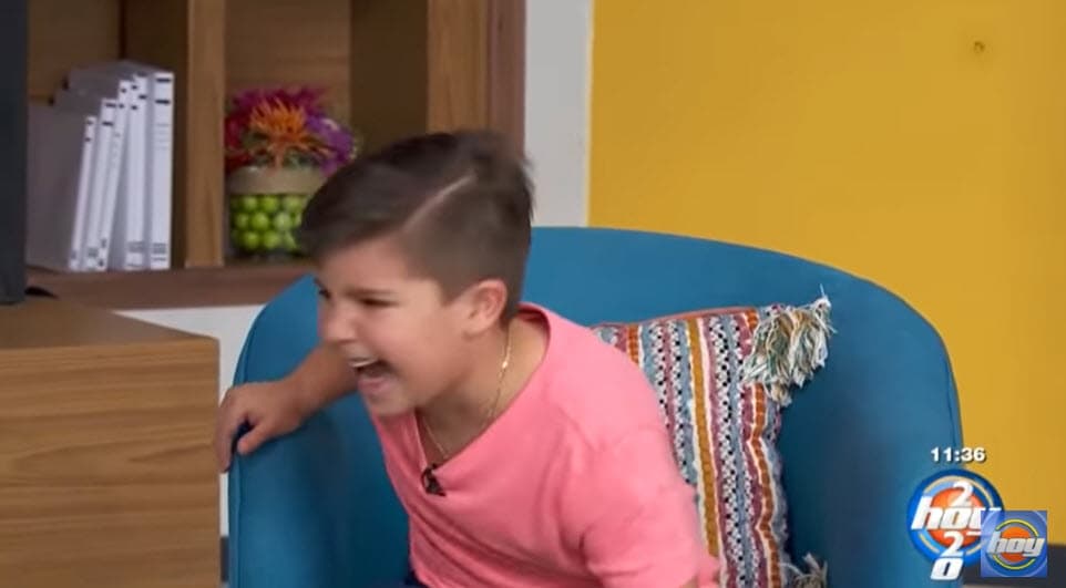 La participación del niño en el matutino fue especial y cautivó al público. 
<br>