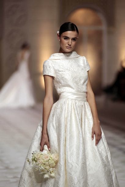 Este modelo se fue a lo tradicional, en un tono shapagne que le da un toque 'vintage' pero muy elegante.