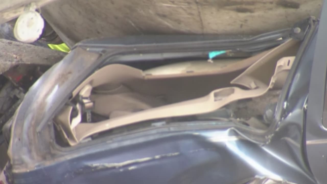 Los investigadores indicaron que el camión de la compañía National Ready Mix de Kingwood, era conducido por una mujer, de 36 años, cuya identidad hasta el momento no ha sido revelada.