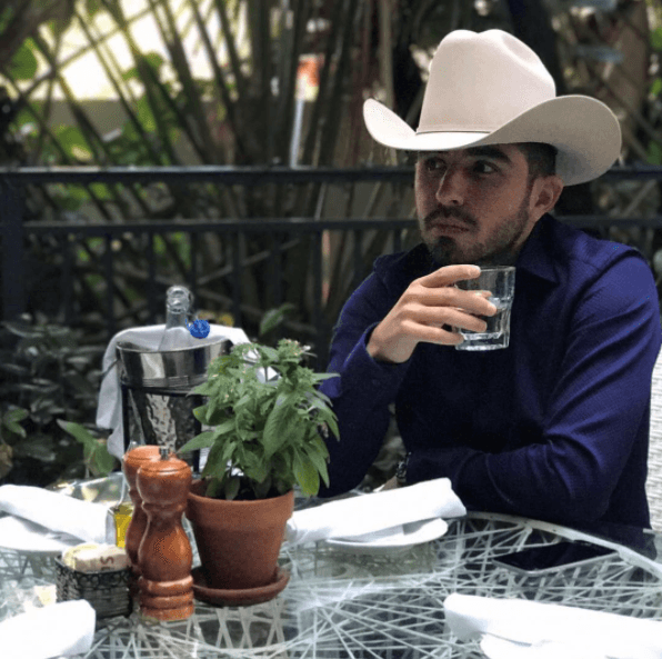 Es por eso que te presentamos a los artistas del género regional mexicano que saltaron a la fama después de participar en concursos de este estilo.