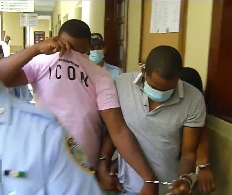 “No puedo creer que haya hecho esto, sabiendo que soy la madre de su hija”, dice la joven al recordar que su expareja y sus cómplices, 
<b>a los que les pagó unos 60 dólares, fueron detenidos y se encuentran en pleno juicio por lo ocurrido. </b>