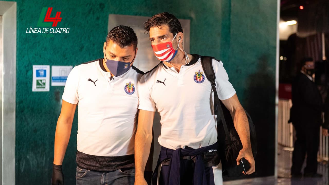 Chivas recupera a Ronaldo Cisneros y no registra nuevos positivos