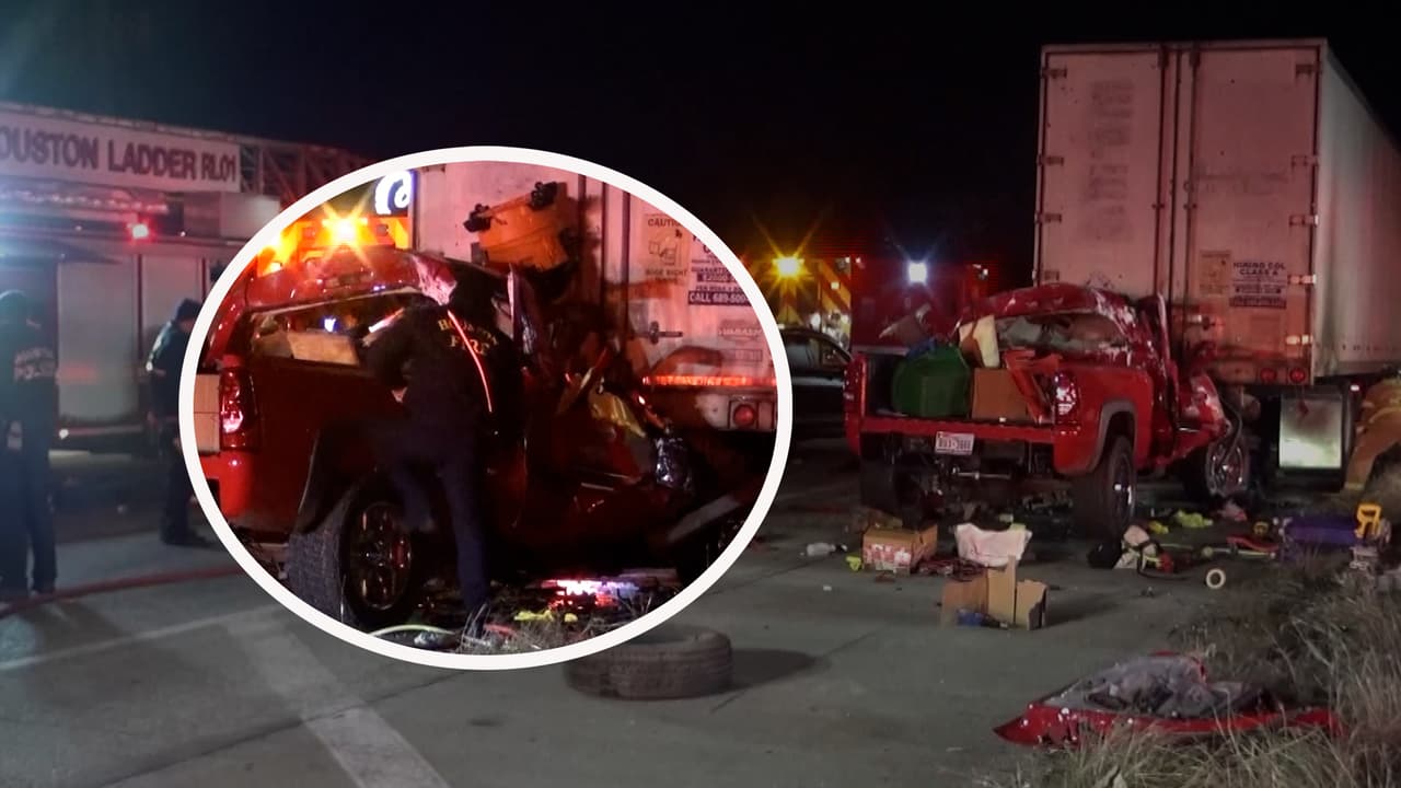 Conductor estrella su camioneta contra un tráiler parado al lado de la carretera 45 en Houston