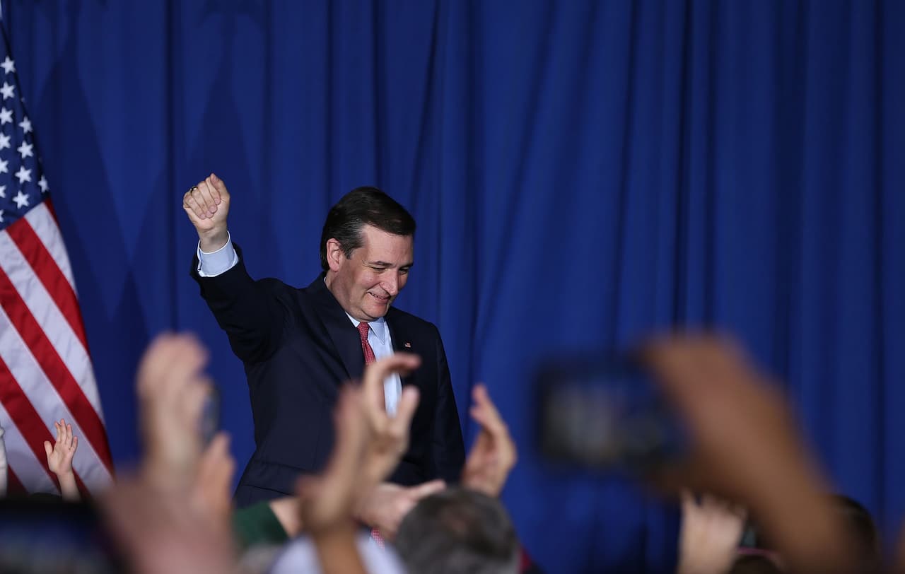 Ted Cruz se despide de sus seguidores en Indiana