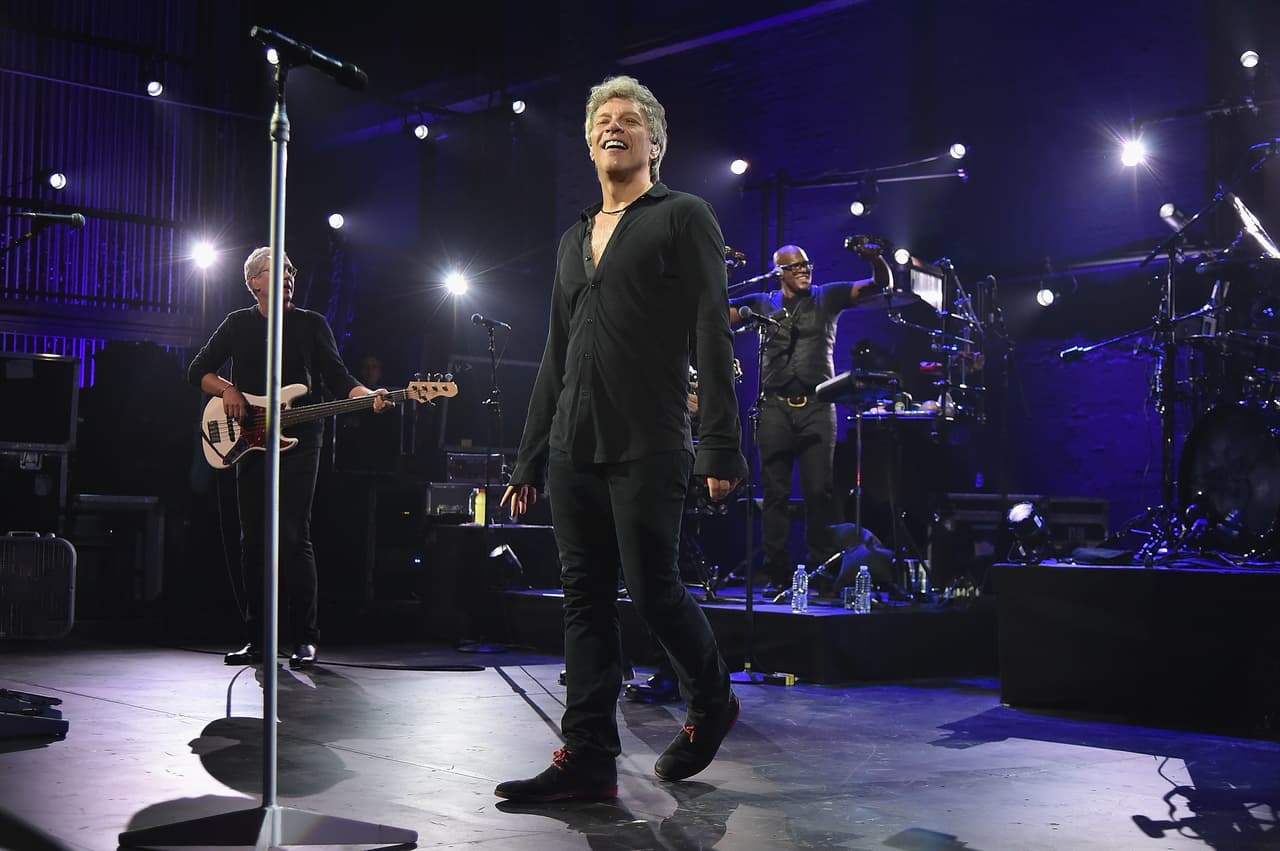 JON BON JOVI JAMS WITH VP HOPEFUL TIM KAINE, SETTLES IN WITH NEW GUITARIST