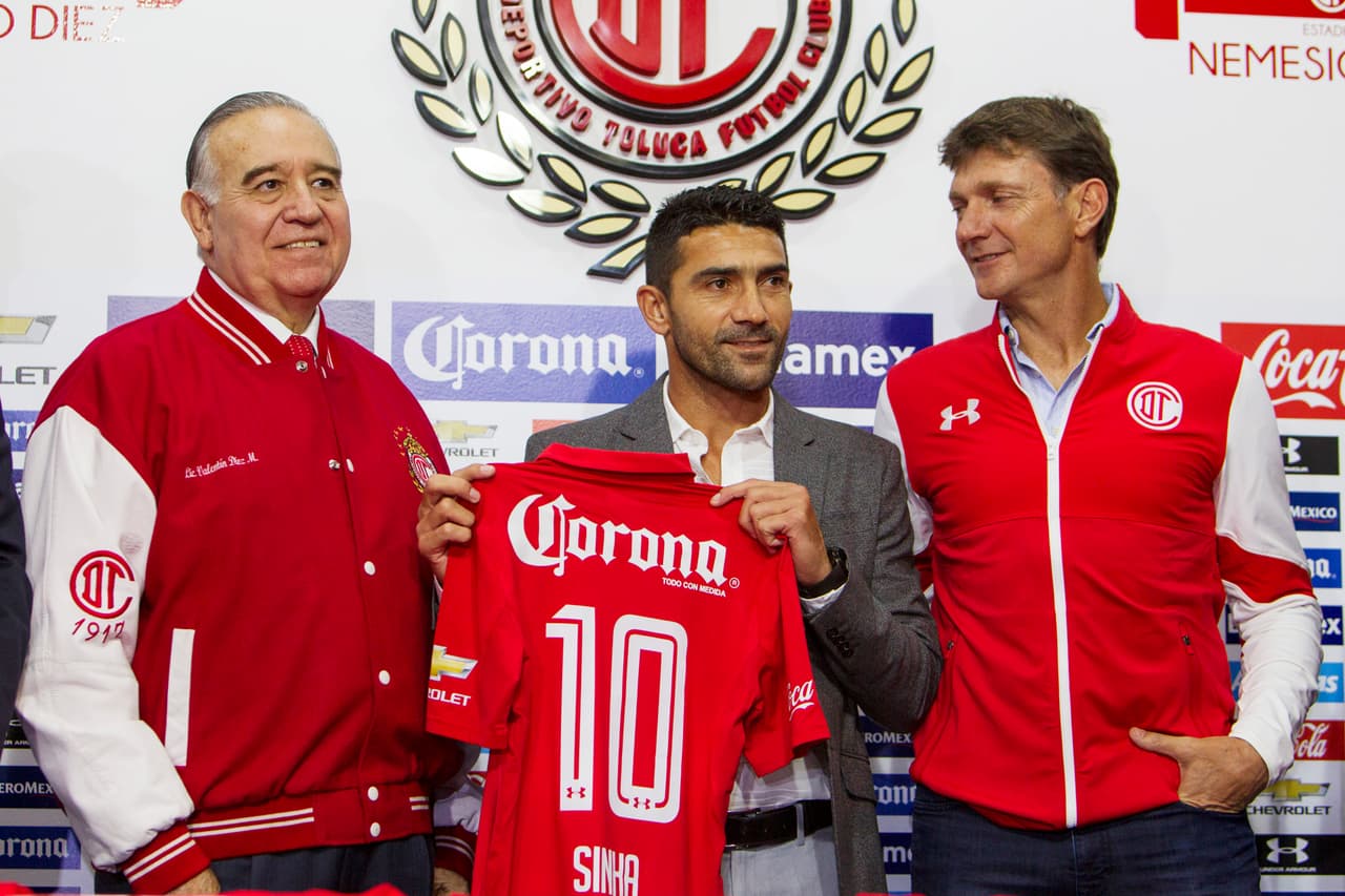 <b>Referente de los Diablos Rojos</b>
<br>- Los años pasarán, pero la huella que dejó Antonio Naelson en el futbol mexicano, es imborrable.