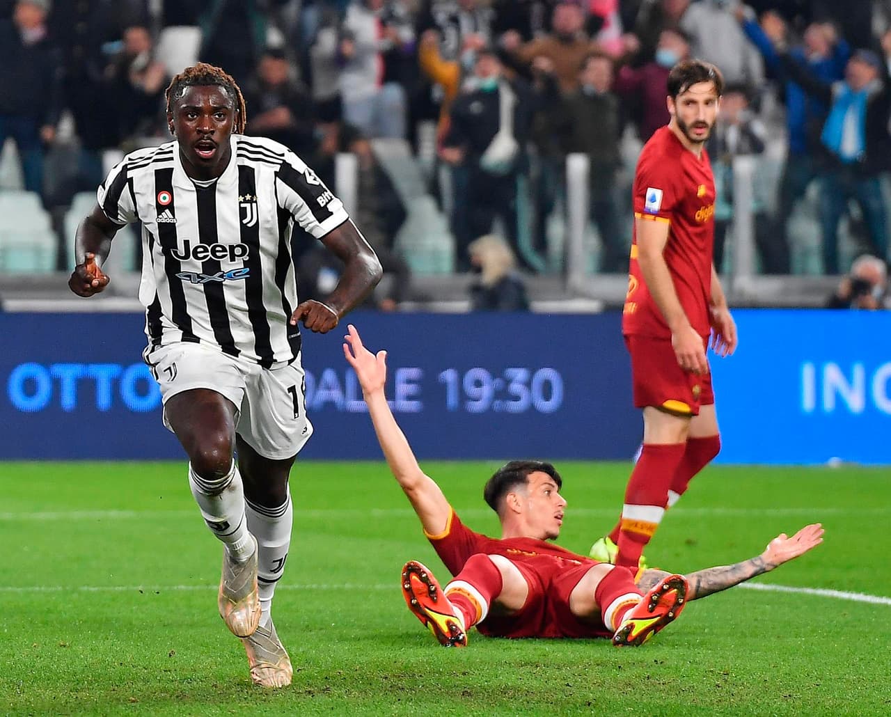 Juventus se impone a la Roma de Mourinho 1-0 con gol de Moise Kean al minuto 16' del primer tiempo, durante la octava jornada en la Serie A.