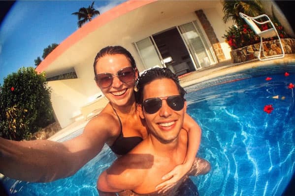 Pero la experiencia con su pareja anterior la hizo abrir los ojos: "Cuando el otro no quiere, estar ahí como ruegue y ruegue, insiste e insiste, no tiene caso, es terrible para la persona que ya no quiere. Si él quisiera él me buscaría y no me buscó. Creo que en esas cosas también 
<b>hay que tener dignidad y saber cuándo irte</b>", declaró Baeva.
<br>