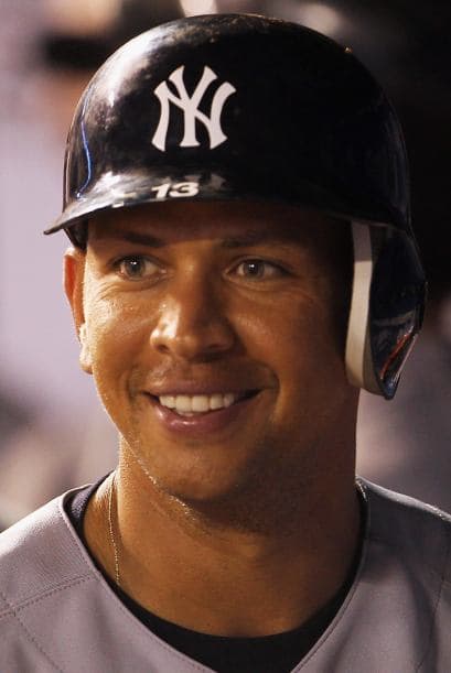 Todo comenzó en la segunda mitad de la década de 1990: "A-Rod era joven, pero un talentoso joven. Yo vivía en Florida en ese tiempo, en una casa que tenía 5,000 pies cuadrados y A-Rod vino un día a ver la propiedad y a entrenar conmigo. Yo pensé que era un jugador súper dotado y se lo dije".