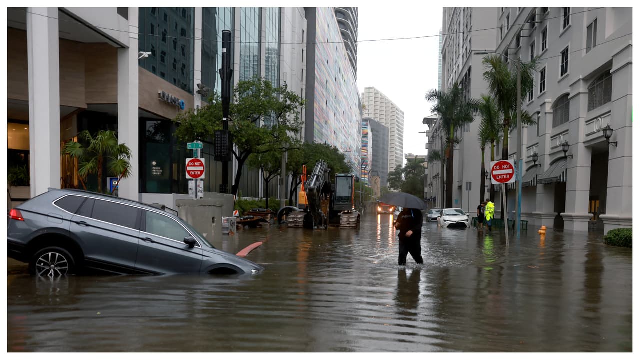 Mejora el tiempo en Miami pero las inundaciones persisten: estas son las áreas más afectadas