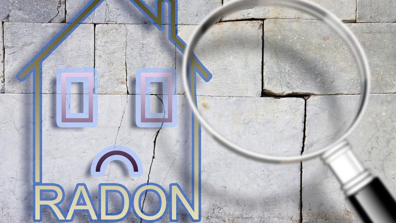Cómo detectar altos niveles del peligroso gas radón en los hogares