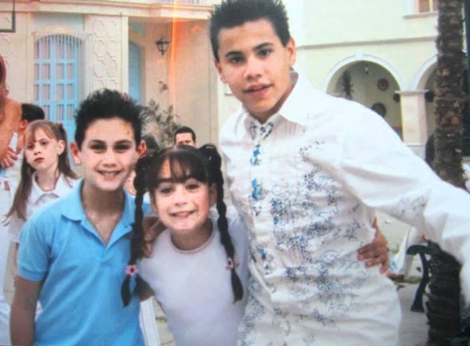 <b>Alex </b>y
<b> Carlos Speitzer</b> se han ganado el corazón de miles de jovencitas desde que comenzaron en las telenovelas infantiles a finales de la década de los 90.