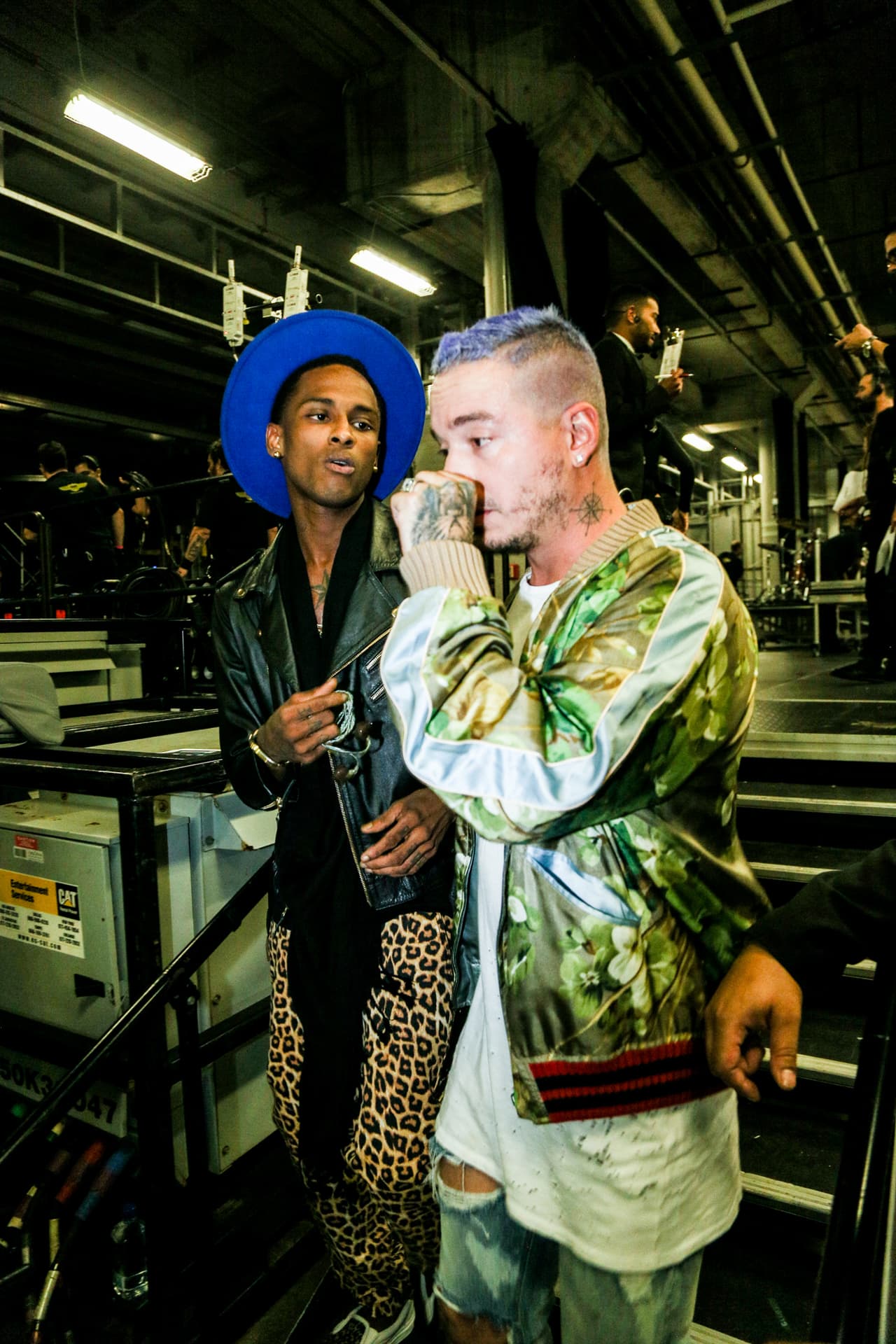 Una cosa fue lo que viste en televisión y otra lo que te perdiste. Pero, relax! Nuestro lente te trae el detrás de cámaras de la esta entrega de Premio Lo Nuestro.