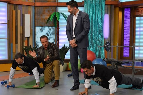 Arnold Schwarzenegger y Joe Manganiello en Despierta