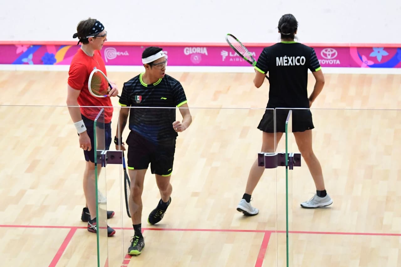 Plata para García y Ávila en dobles mixtos del squash