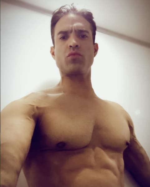 El dominicano Juan Vidal de 40 años que vimos en la novela 'Vino el amor', también estará en este show, del que formó parte en la última etapa en la primera versión.