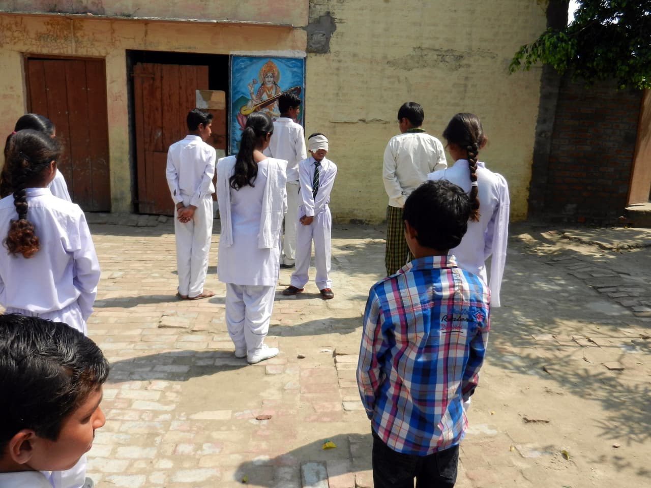 Añadió: “Con esta técnica activamos la parte floja de nuestro cerebro. La mejor manera de hacerlo es justo antes del amanecer”.