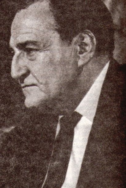 Víctor Raúl Haya de la Torre, ex presidente Asamblea Constitucional de Perú En el pasado, hubo dos casos de importancia, uno el del intelectual Víctor Raúl Haya de la Torre, fundador del Partido APRA, estuvo asilado en la embajada de Colombia en Lima durante cinco años.