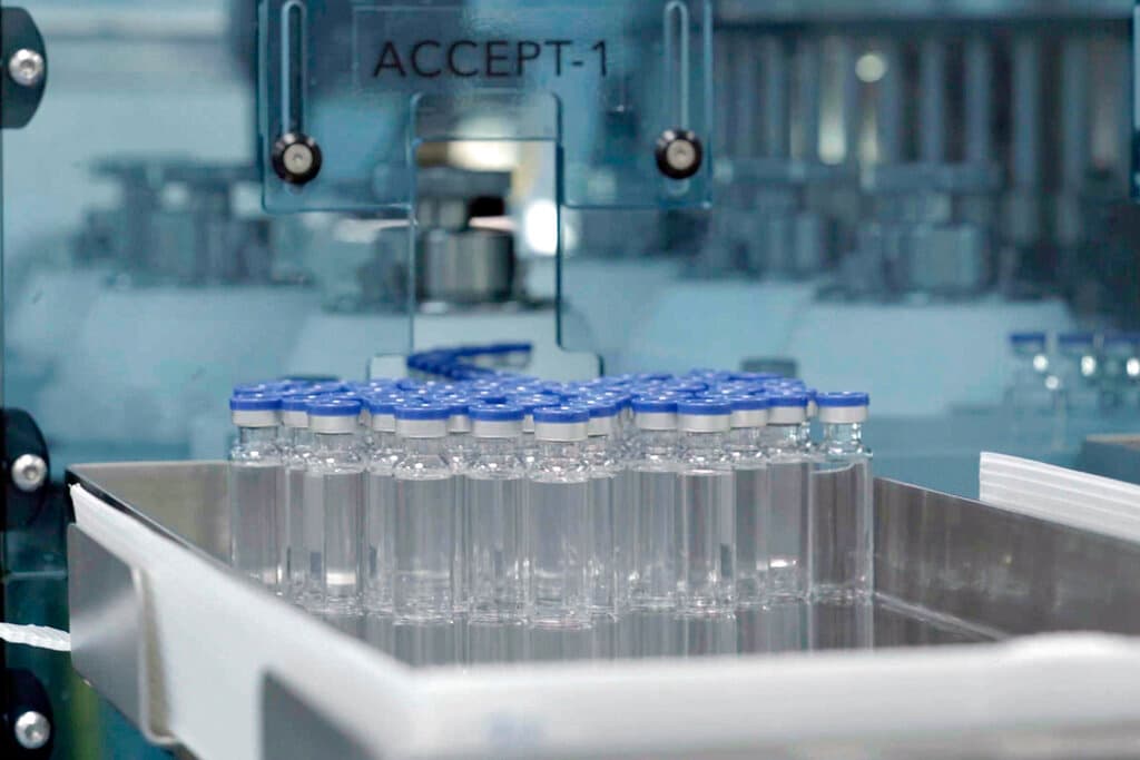 La FDA autoriza el uso de emergencia de la vacuna Novavax, la cuarta opción contra covid-19 en EEUU