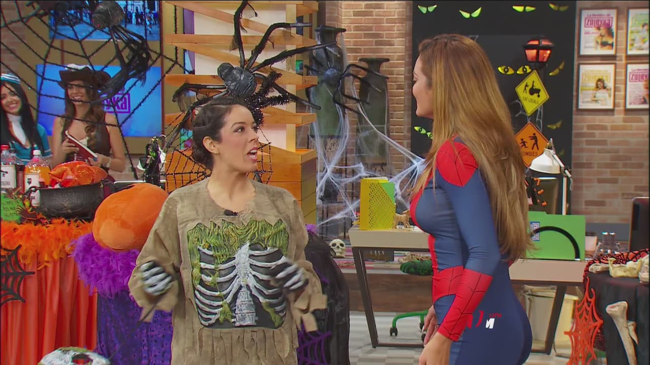 Clarita... ese disfraz no está nada sexy :(