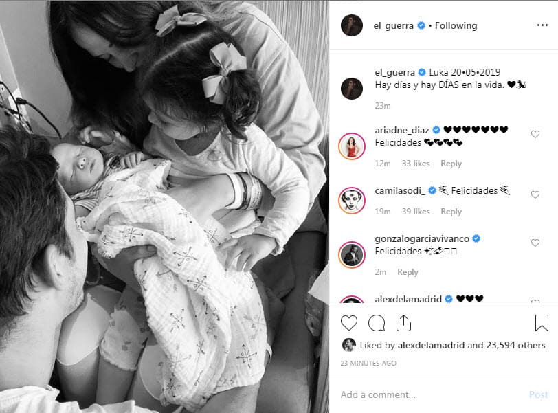 El actor también mostró su emoción y compartió la misma imagen familiar en su cuenta.