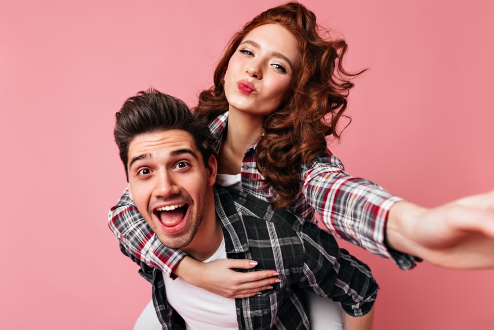 <b>Agosto</b> es el mes de la hiperactividad para ti, junto con la persona que pretendes o con quien estuvieras en pareja, tendrías la oportunidad de hacer todo para que las cosas sucedieran en mejoría. Quiere decir que si alguna aspereza ha surgido, sería el momento ideal para que con una actividad de mucho movimiento, se quiten malas energías entre ustedes.
<br>