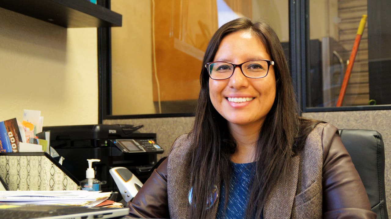 "Nos ha fallado el Congreso, aunque las cortes nos protejan": dreamer abogada que demandó al gobierno   