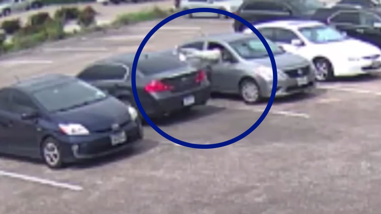 Buscan a sospechosos de robo afuera de un banco al oeste de Houston