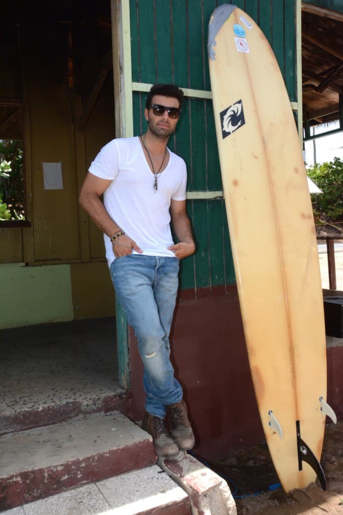 Su atuendo era muy fresco, para disfrutar de la temperatura.