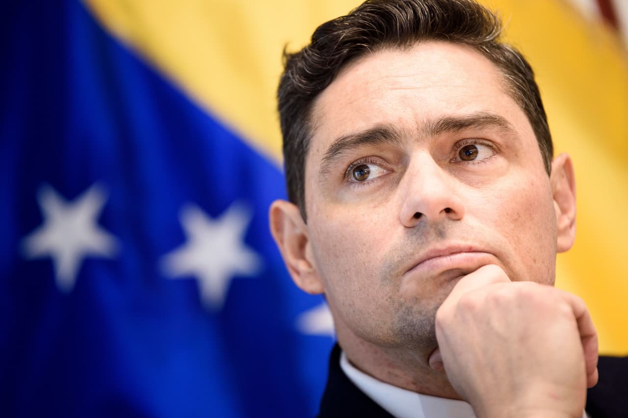 “En seis meses posiblemente te dé esta entrevista desde Miraflores en compañía de Juan Guaidó”, indicó en Janiot PM, Carlos Vecchio