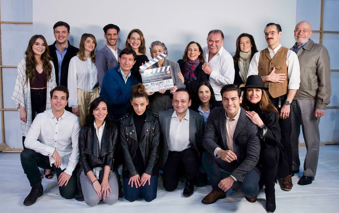 La producción de la serie "El Hotel de los Secretos" arrancó grabaciones.