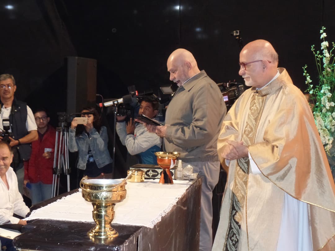 El primer actor Luis Couturier es parte del elenco.