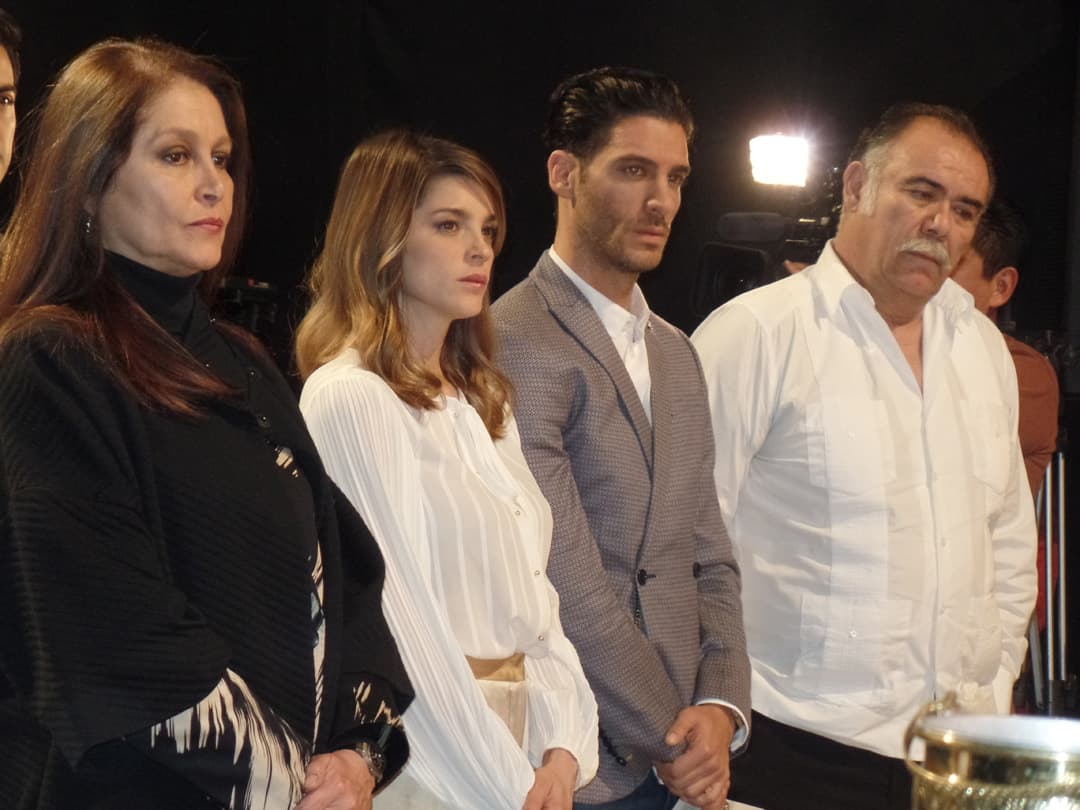 Daniela Romo regresa a la pantalla chica después de haber grabado "La Tempestad" hace un par de años.