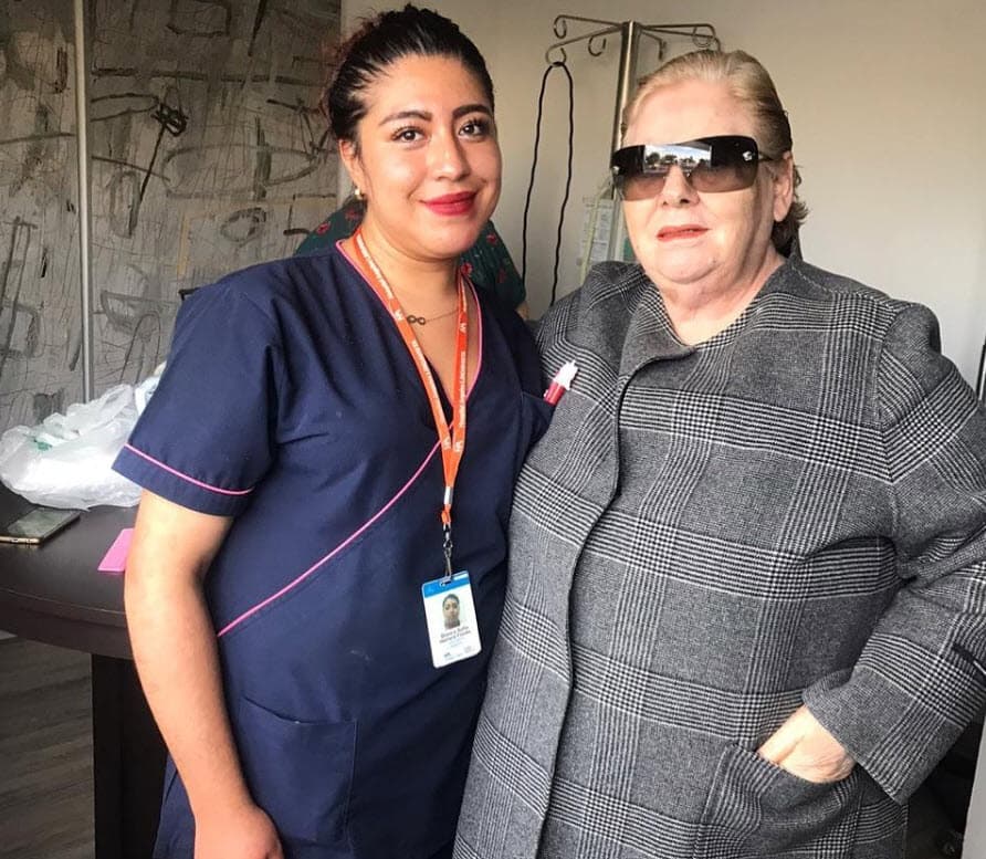 Por ahora, Paquita la del Barrio continua en recuperación y en espera de que las condiciones del mundo sean mejores. 
<br>