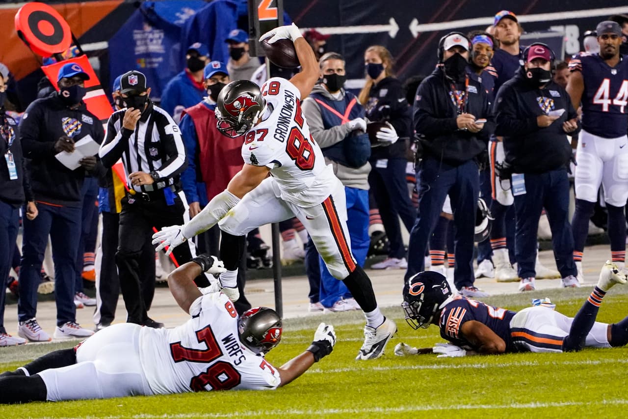 Tom Brady vuelve a perder la pelea frente a Nick Foles con un marcador de 19-20 en contra.
