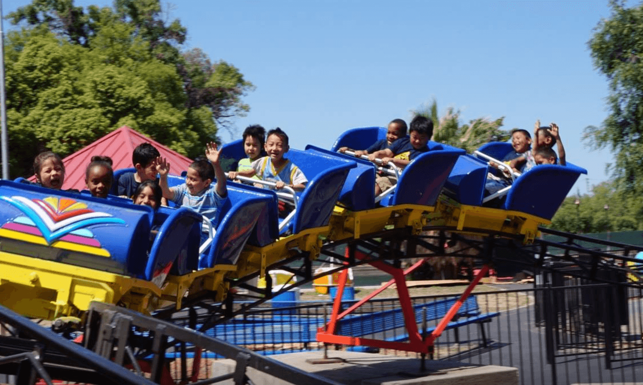 Ferias, parques de atracciones y temáticos.