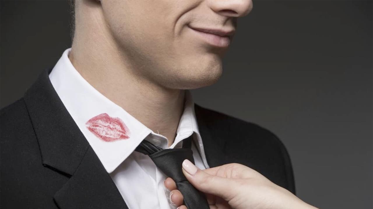 Hombre descubre que su esposa y candidata en reinado le era infiel con un hombre que participaba en el mismo evento