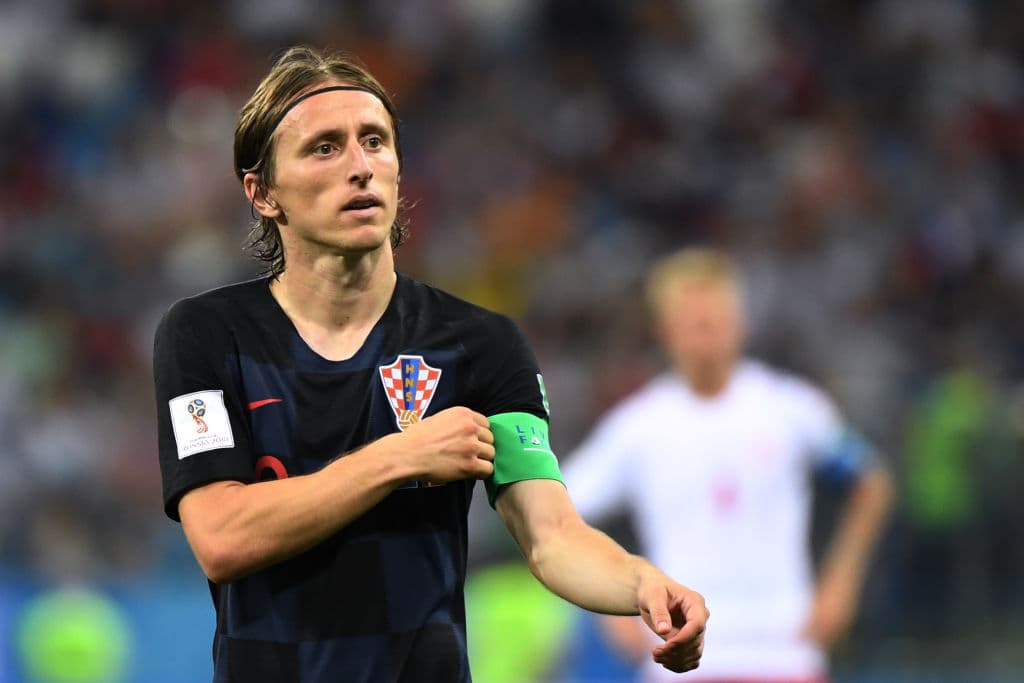 Luka Modric se apersonó y fue protagonista primero con un pase a Ante Rebic en una opción de gol que terminó en penalti.