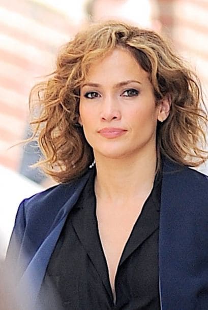 Jenni no para de dar sorpresas, por esta razón sus fans no dejan de seguirle la pista.