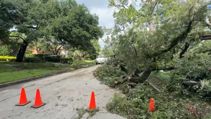 La mayor parte de las personas afectadas, 1.77 millones de ellos son clientes de la empresa CenterPoint Energy.