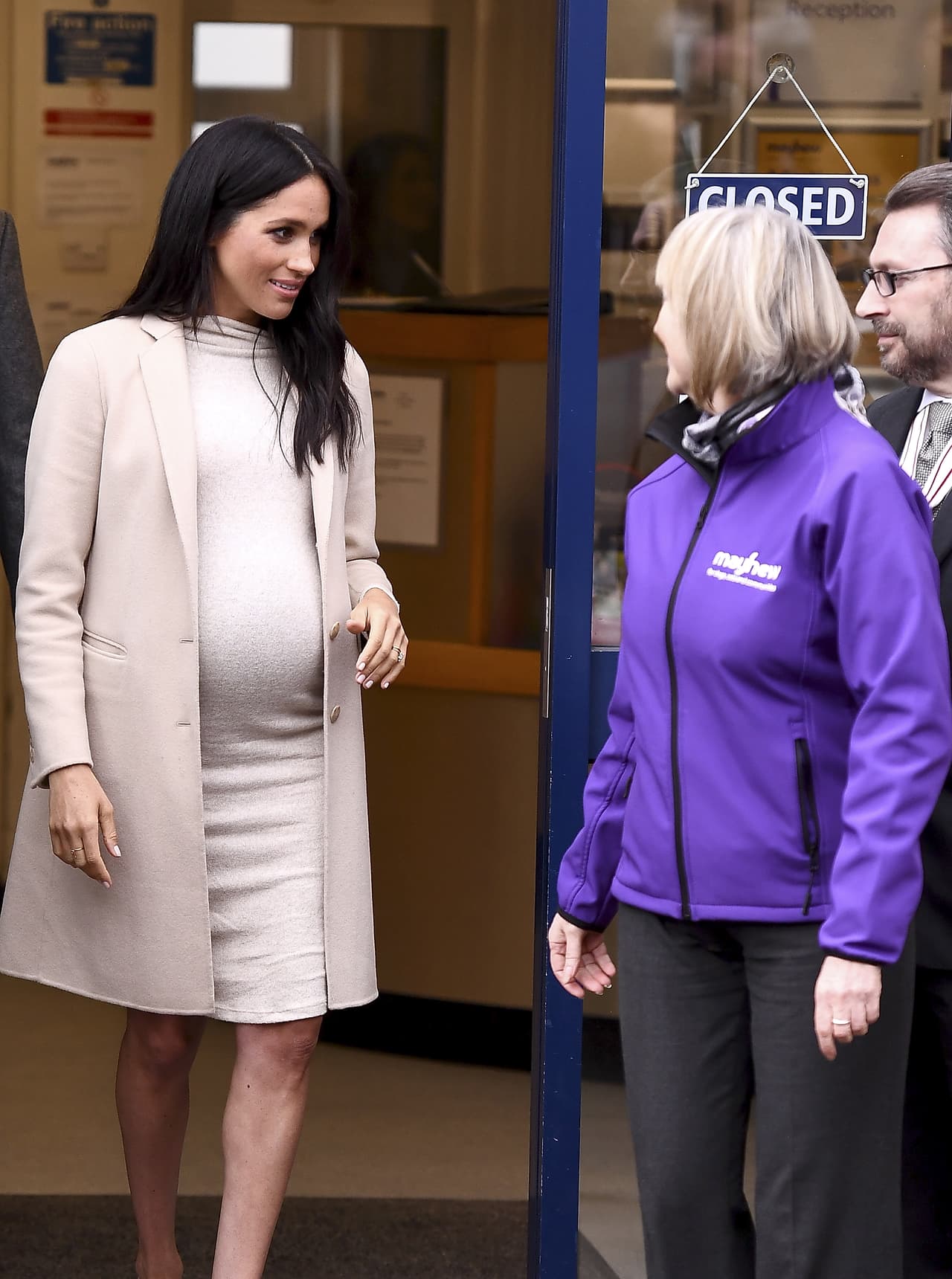 La duquesa, de 37 años, llegó sin su esposo, el príncipe Harry de Inglaterra, siendo este el segundo evento al que asiste sola este año.