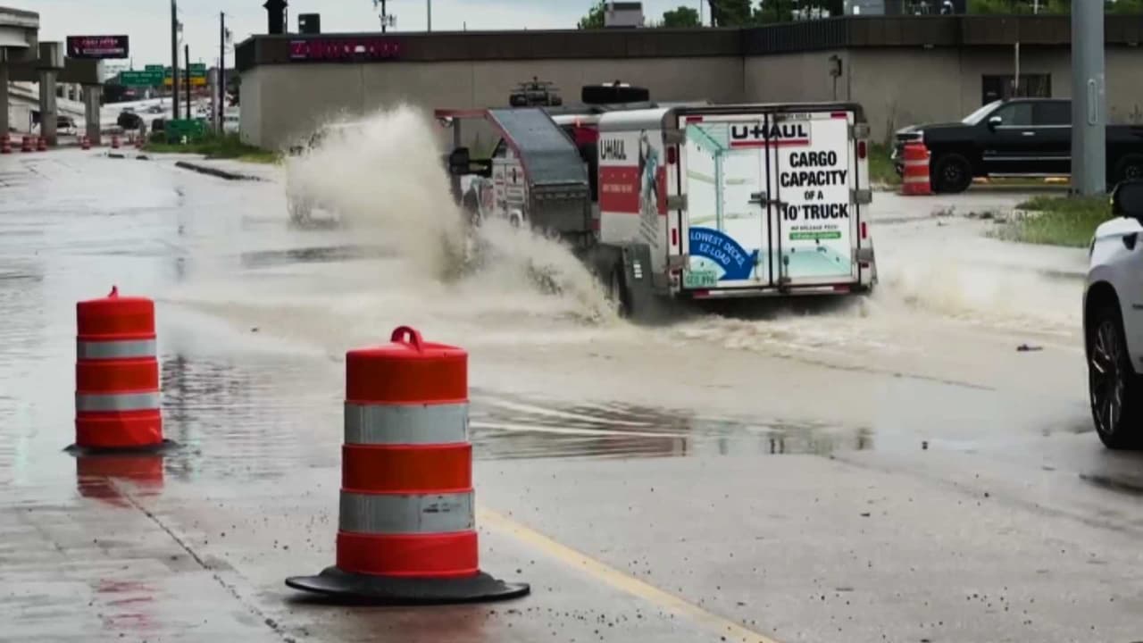 Fuertes tormentas dejan estragos de emergencia en Dallas
