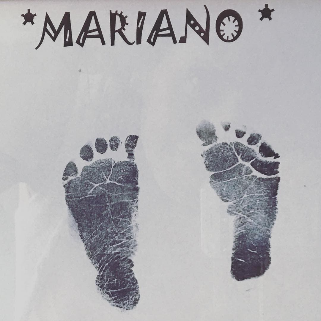 Pero fue este 17 de agosto que la actriz se convirtió en mamá por segunda ocasión y así fue como lo anunció en su cuenta de Instagram "Por fin te conocemos mi otro pedacito de cielo! Estamos felices de que ya estés con nosotros! 
<a href="https://www.instagram.com/explore/tags/feliceslos4/">#feliceslos4</a> 17/08/2017".
